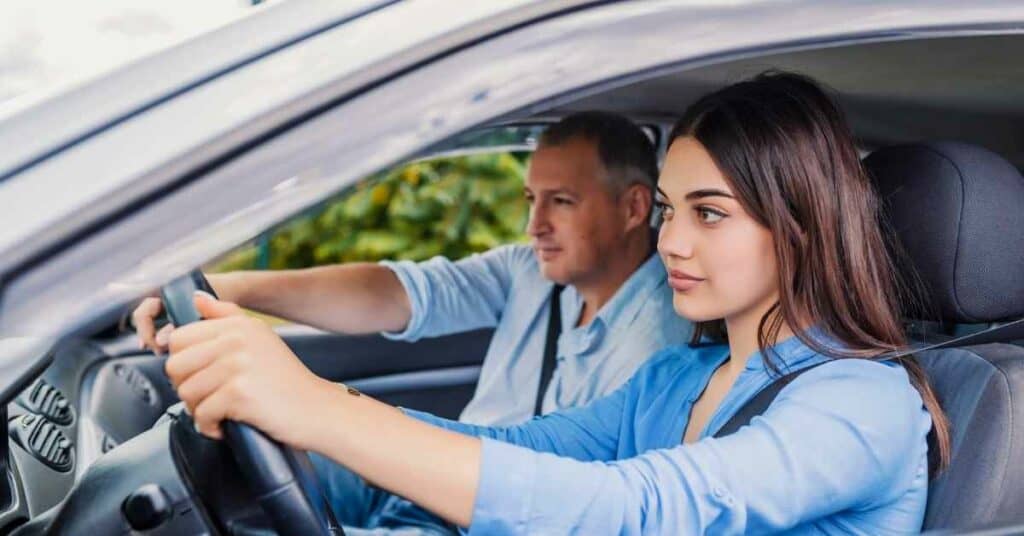 4_Ohren_Modell_Friedemann_Schulz_von_Thun_Kommunikation_Sender_Empfänger_Beispiel_Autofahren